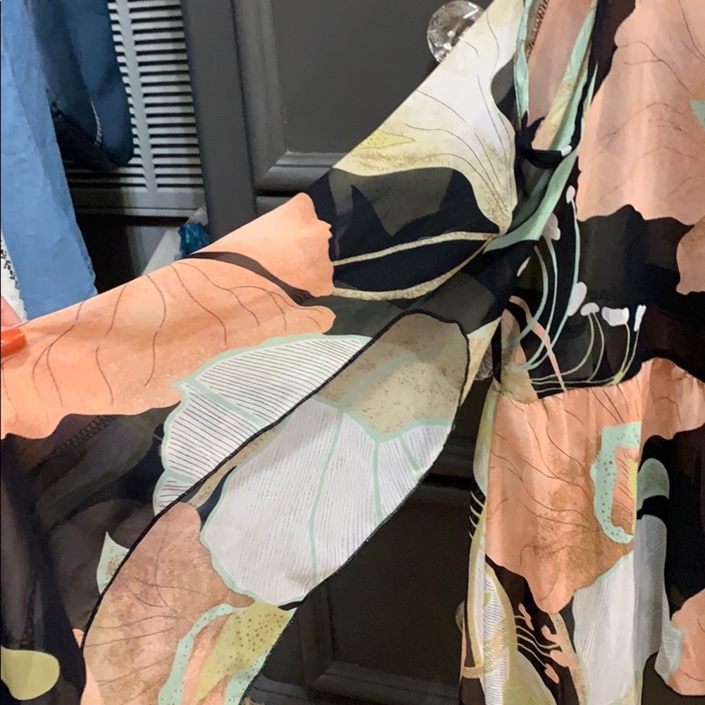 Blouse - Picture 2 of 2
